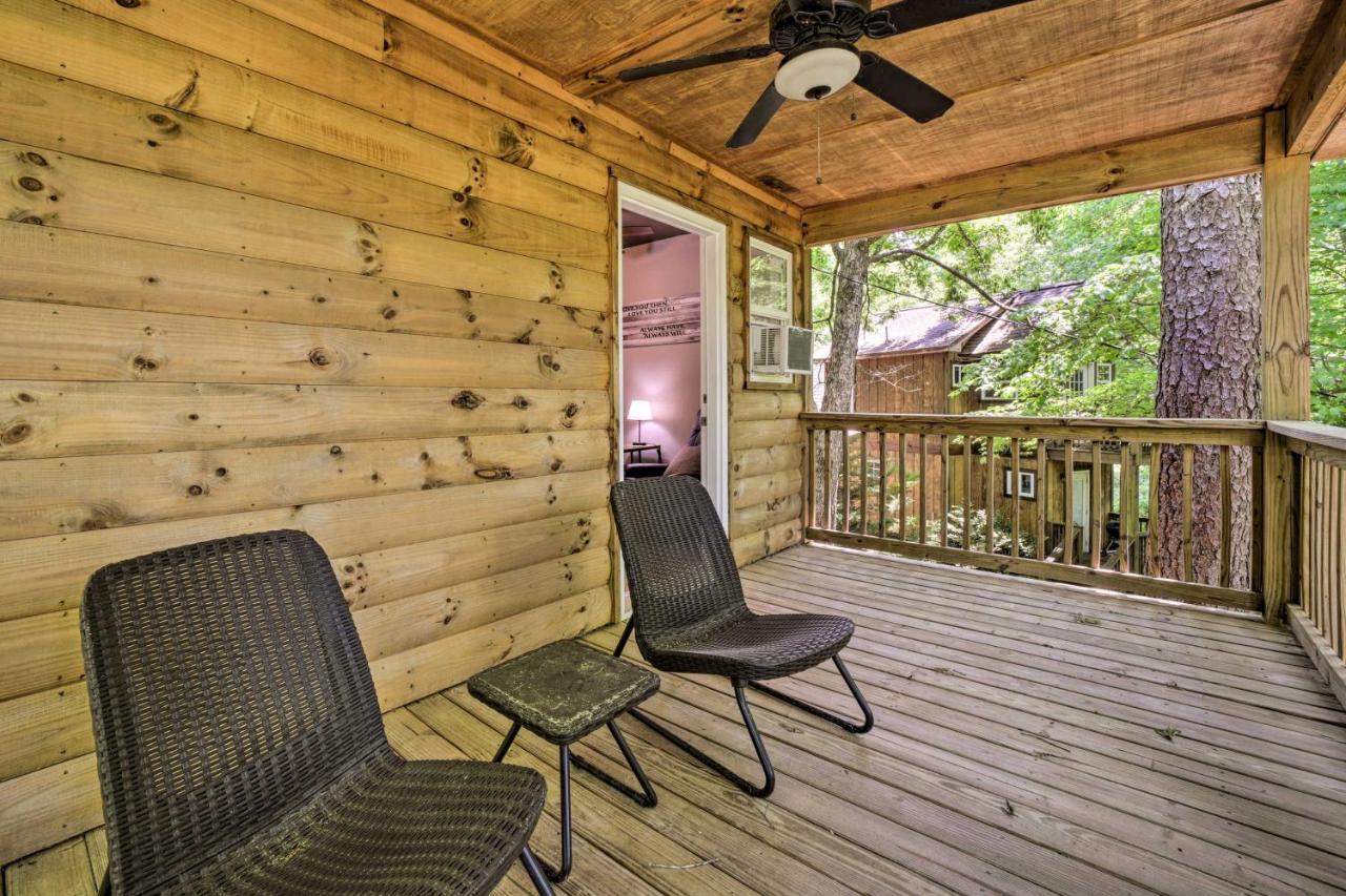 Cozy Whittier Cabin And Yard And Hot Tub, Pets Welcome Kültér fotó